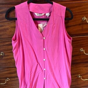 Henri Bendel Fuchsia silk button down sleeveless  - shell buttons w/loopNWT